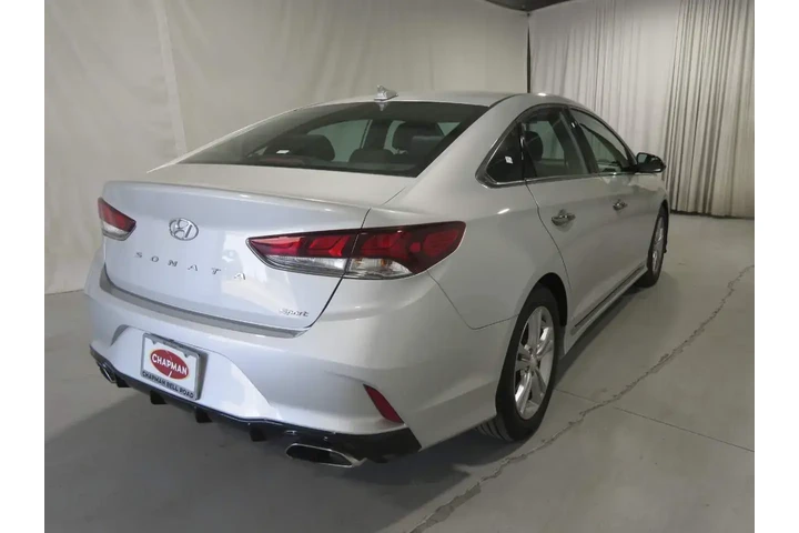 $11950 : Hyundai SONATA 2018 Sport 4d image 4