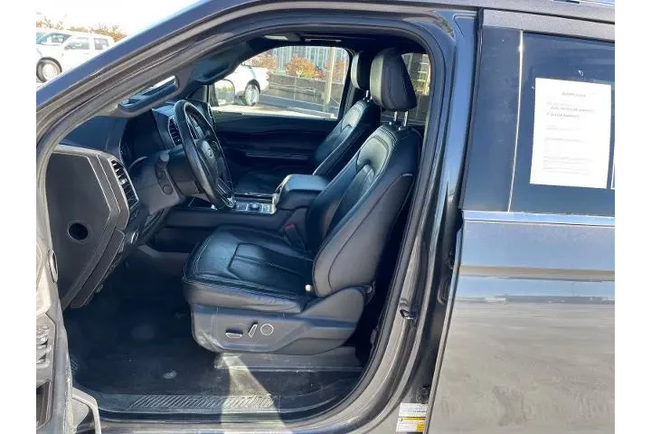$31500 : Ford Expedition MAX 2021 4x4 image 9
