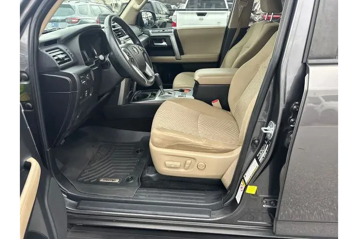 $22998 : Toyota 4Runner 2017 4x2 SR5 image 9