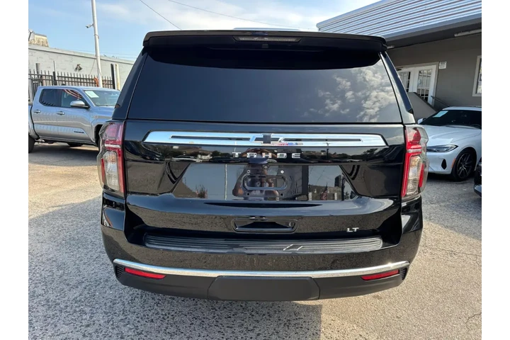 2021 Tahoe 2WD LT image 5