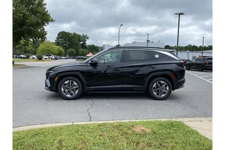 $28800 : Hyundai TUCSON 2025 SEL Conv image 4