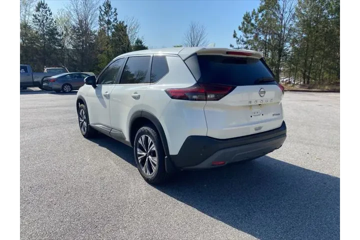 $23620 : Nissan Rogue 2023 AWD SV 4dr image 3