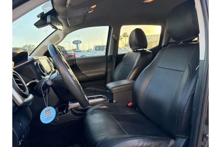 $29996 : Toyota Tacoma 2022 4x2 TRD O image 8