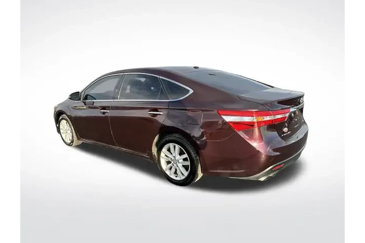 $9730 : Pre-Owned 2015 Avalon XLE image 2