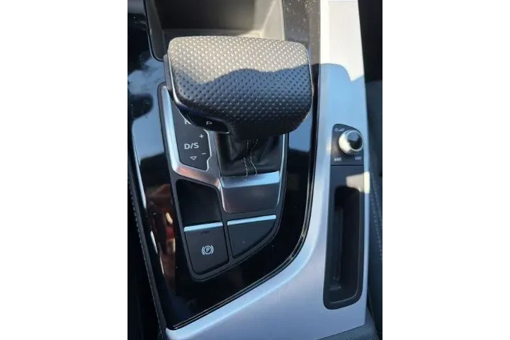 $38992 : Audi A5 Sportback 2024 AWD q image 9