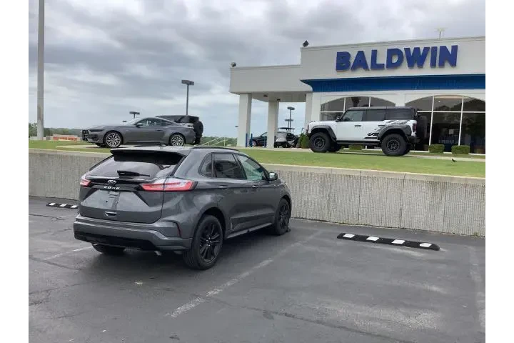 $38950 : Ford Edge 2024 AWD ST-Line 4 image 7