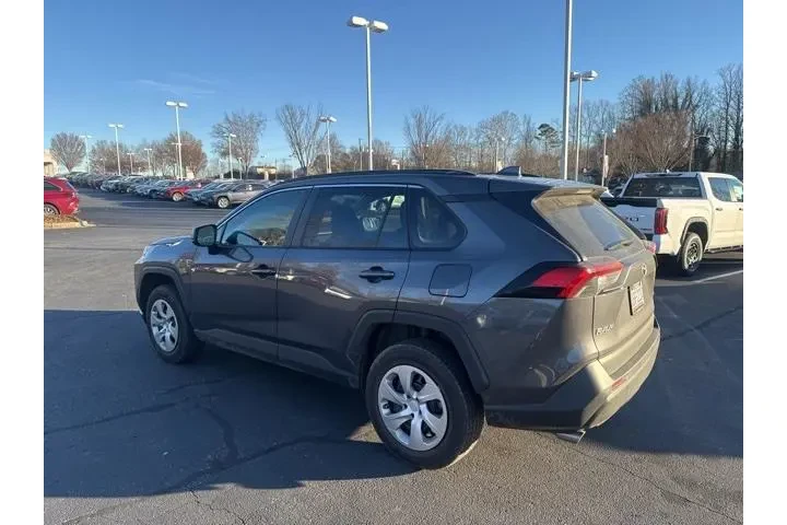 $22229 : Toyota RAV4 2019 LE 4dr SUV image 6