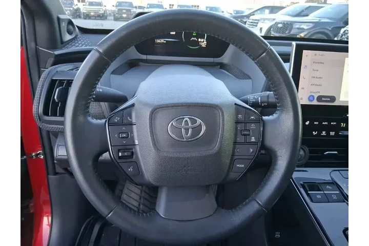 $28901 : Subaru Solterra 2023 AWD Lim image 10