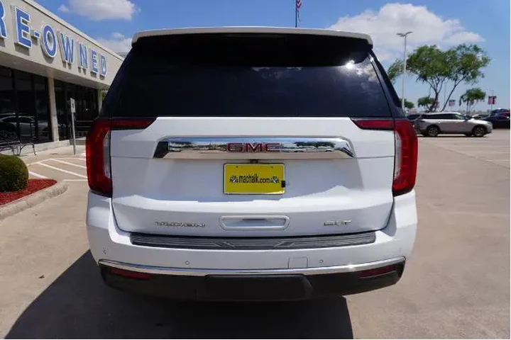$35725 : GMC Yukon 2021 4x4 SLT 4dr S image 5