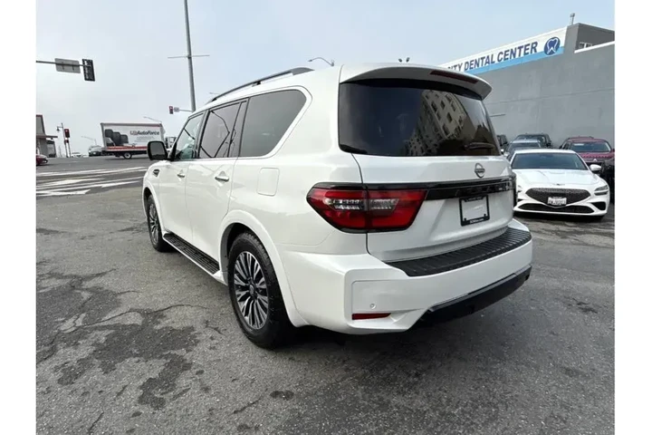 $34388 : Nissan Armada 2023 4x4 SL 4d image 7