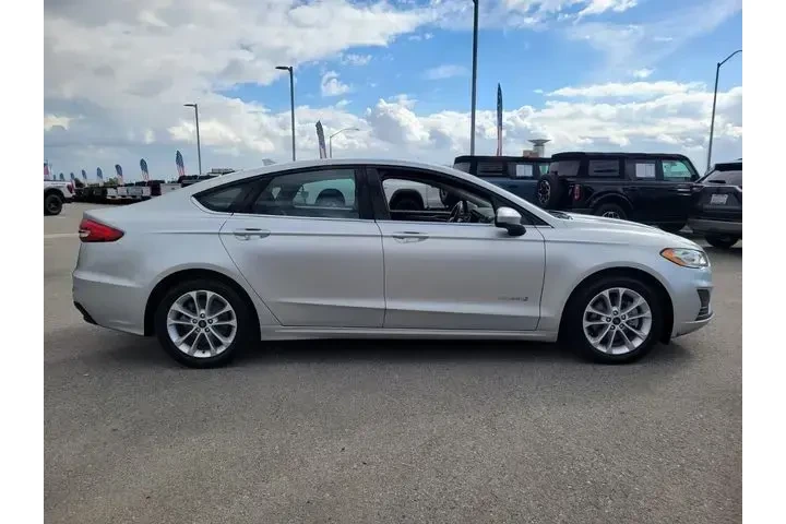 $12459 : Ford Fusion Hybrid 2019 SE 4 image 7