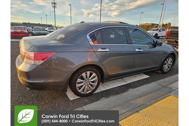 $8999 : Honda Accord 2011 EX-L V6 4d image 6