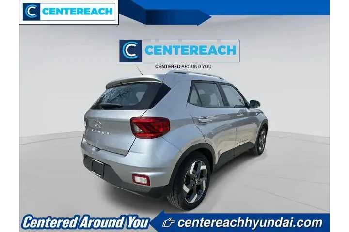 $15795 : Hyundai VENUE 2023 SEL 4dr C image 5