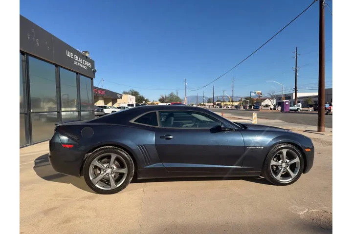 $9995 : 2013 Camaro image 9