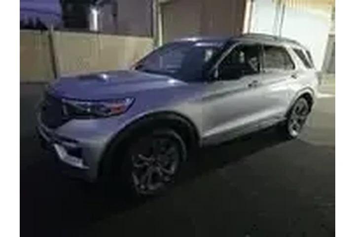 $27950 : Ford Explorer 2022 XLT 4dr S image 1