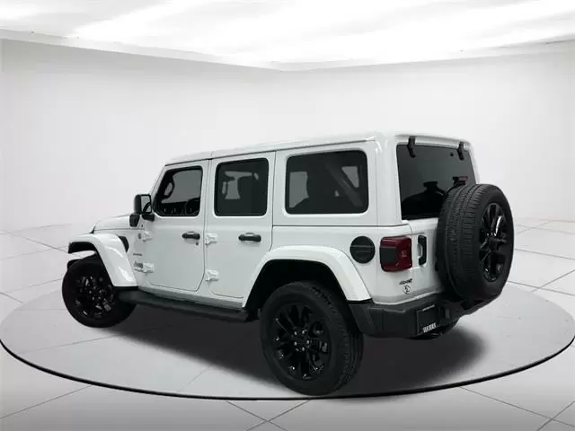 $28748 : Pre-Owned 2021 Wrangler Unlim image 3