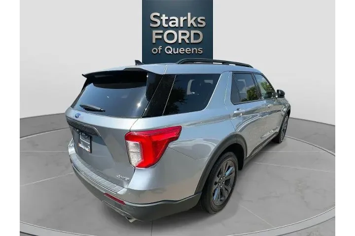 $32490 : Ford Explorer 2022 AWD XLT 4 image 4