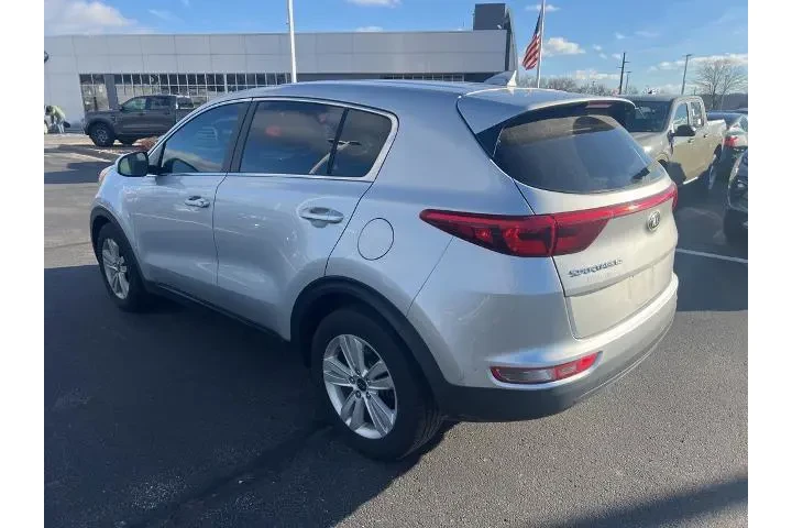 $8500 : Kia Sportage 2017 LX 4dr SUV image 9