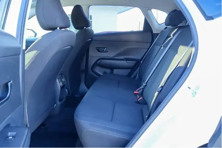 $20477 : Hyundai KONA 2024 SEL 4dr Cr image 9