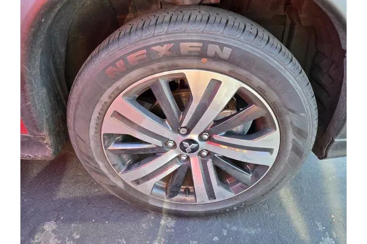 $17291 : Mitsubishi Outlander Sport 2 image 3