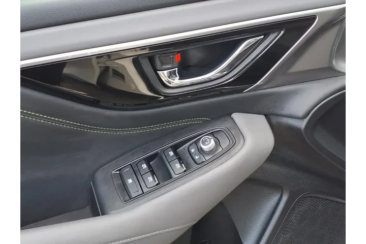 $25900 : Subaru Outback 2023 AWD Onyx image 4