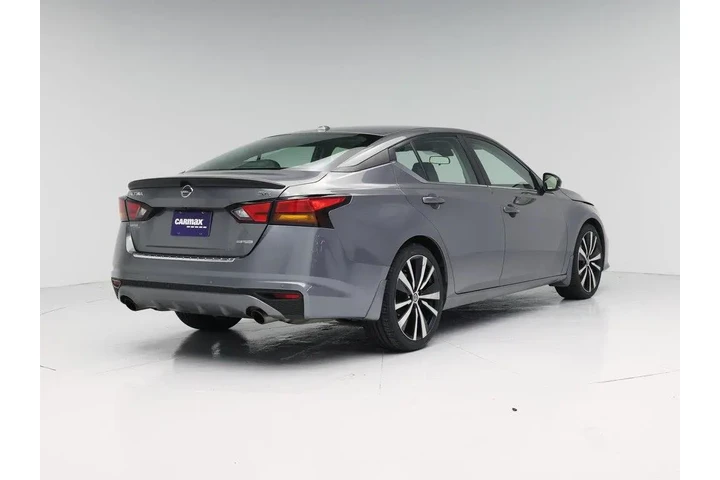 $21998 : Nissan Altima 2022 2.0 SR 4d image 8