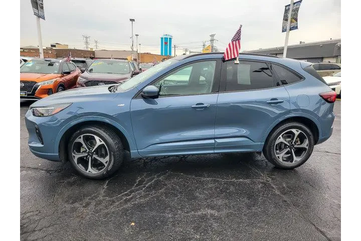 $29870 : Ford Escape 2024 AWD ST-Line image 5