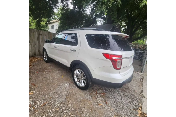 $9995 : 2014 FORD EXPLORER2014 FORD E image 8