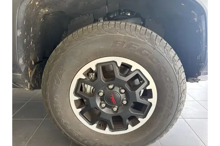 $39859 : Toyota Tacoma 2025 4x4 SR5 4 image 3