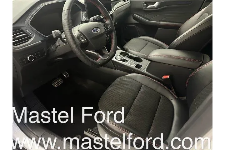$27543 : Ford Escape 2023 AWD ST-Line image 6
