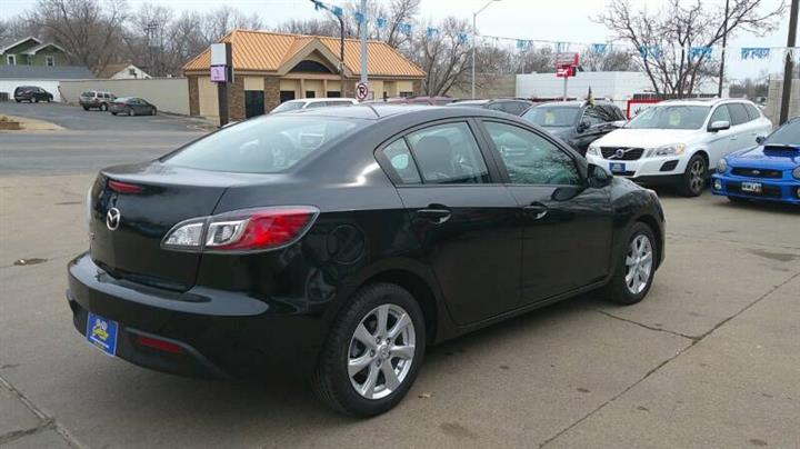 $7999 : 2011 MAZDA3 i Touring image 9