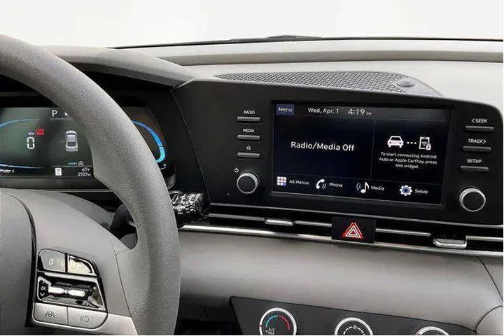 $20798 : Hyundai ELANTRA 2025 SE 4dr image 7