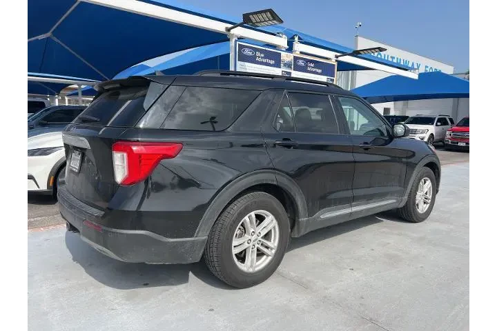 $20797 : Ford Explorer 2021 XLT 4dr S image 3