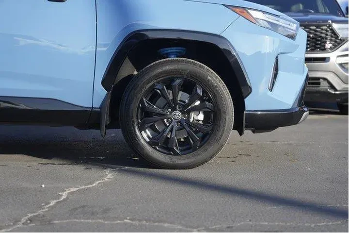 $36789 : Toyota RAV4 Hybrid 2022 AWD image 4