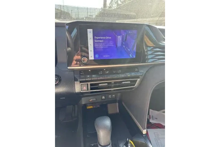 $27791 : Toyota Camry 2025 SE 4dr Sed image 10