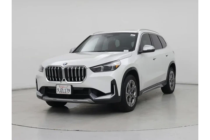 $33998 : BMW X1 2023 AWD xDrive28i 4d image 4