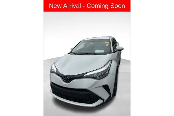 $19226 : Toyota C-HR 2021 XLE 4dr Cro image 2