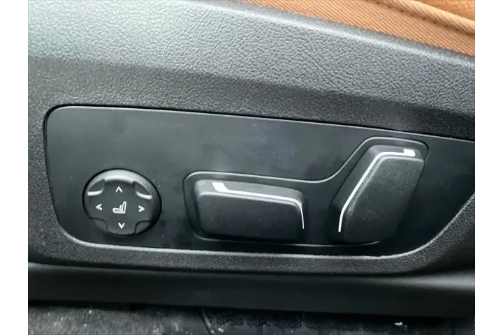 $36500 : BMW 3 Series 2025 AWD 330i x image 5