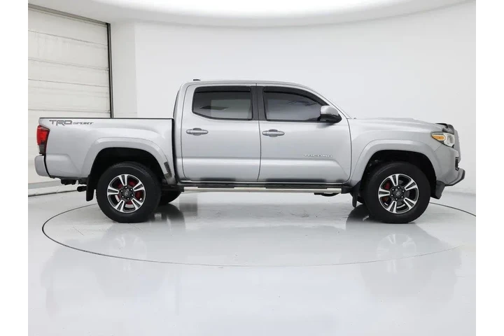 $24998 : Toyota Tacoma 2018 4x2 TRD S image 7