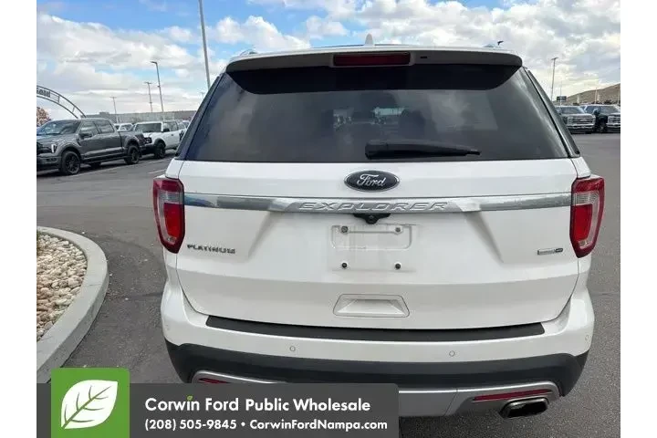 $16950 : Ford Explorer 2017 AWD Plati image 6
