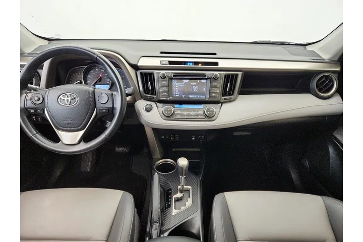 $25998 : Toyota RAV4 2015 AWD Limited image 9