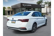 $15943 : Volkswagen Jetta 2022 Sport thumbnail