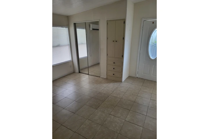 $1250 : Rento efficince grande image 6