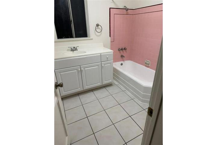 $1750 : APARTAMENTO en Lynwood image 6