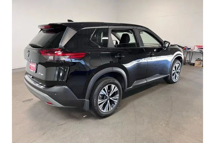 $22734 : Nissan Rogue 2022 AWD SV 4dr image 3