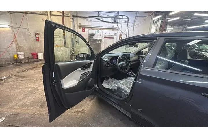 $17678 : Hyundai KONA 2022 AWD SE 4dr image 10