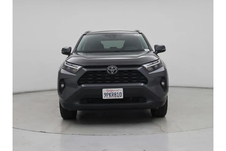 $35998 : Toyota RAV4 2024 AWD XLE Pre image 5