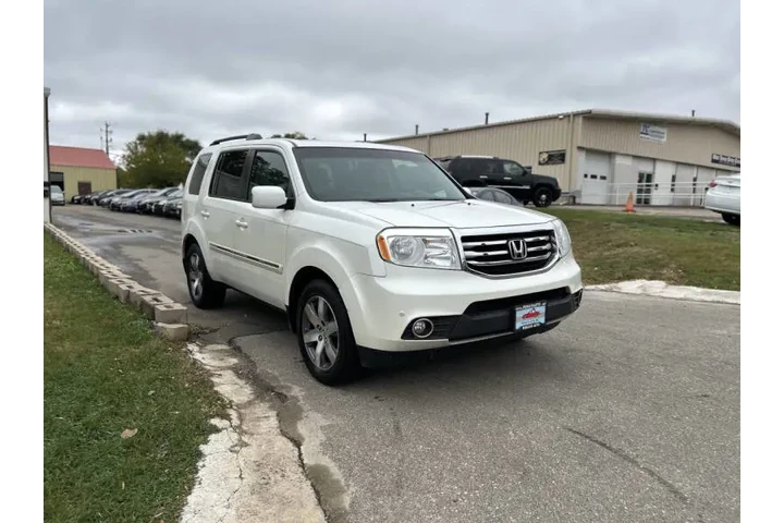 $9990 : 2014 Pilot Touring image 9