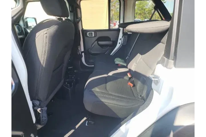 $25000 : Jeep Wrangler Unlimited 2021 image 5