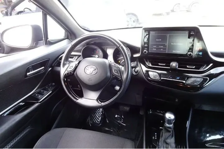 $15995 : 2019 C-HR image 10